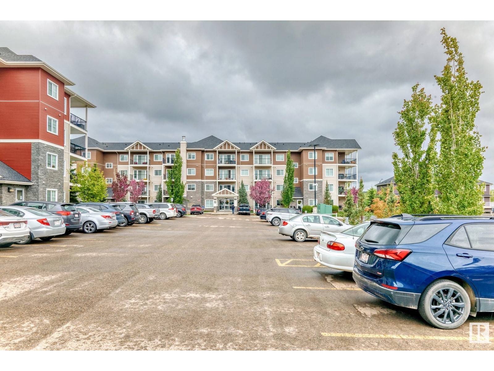 Sherwood Park, AB T8H0X8,#3403 6 AUGUSTINE CR