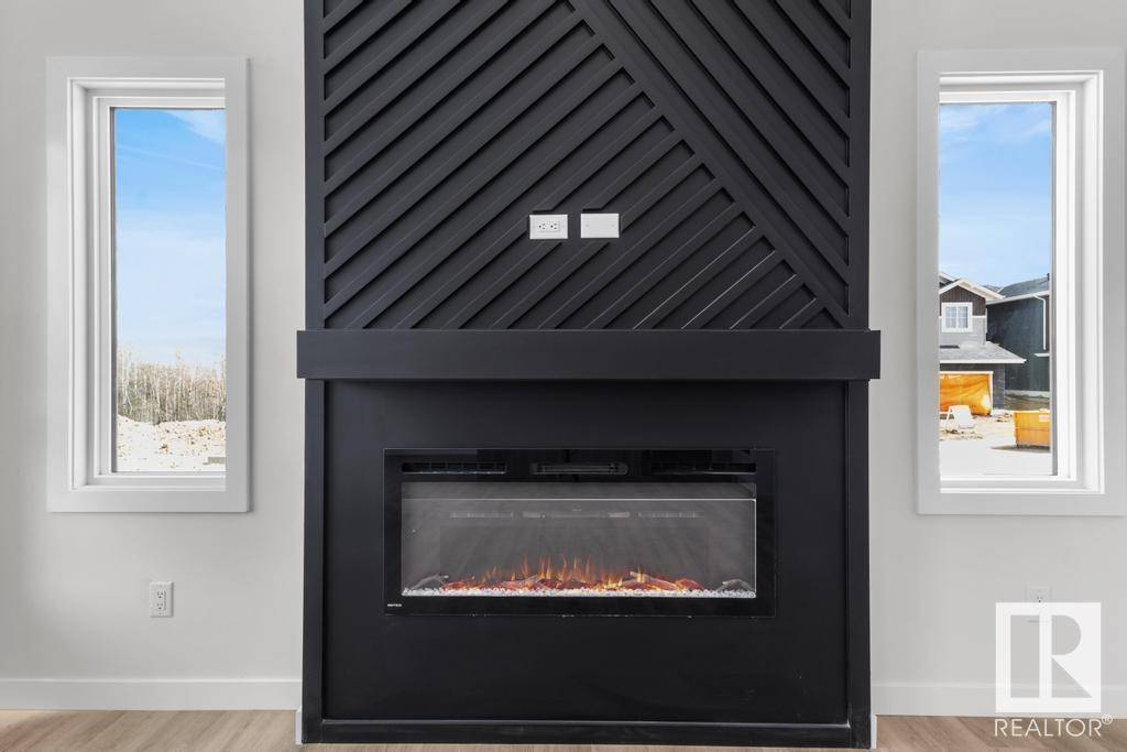Edmonton, AB T5S0V6,3176 Magpie Way NW