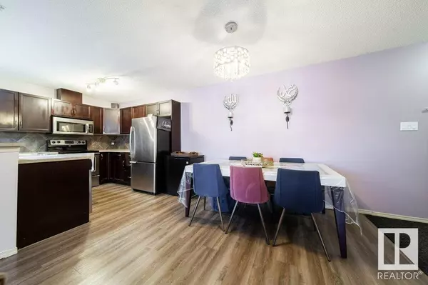 Edmonton, AB T5Y0J6,#105 5951 165 AV NW