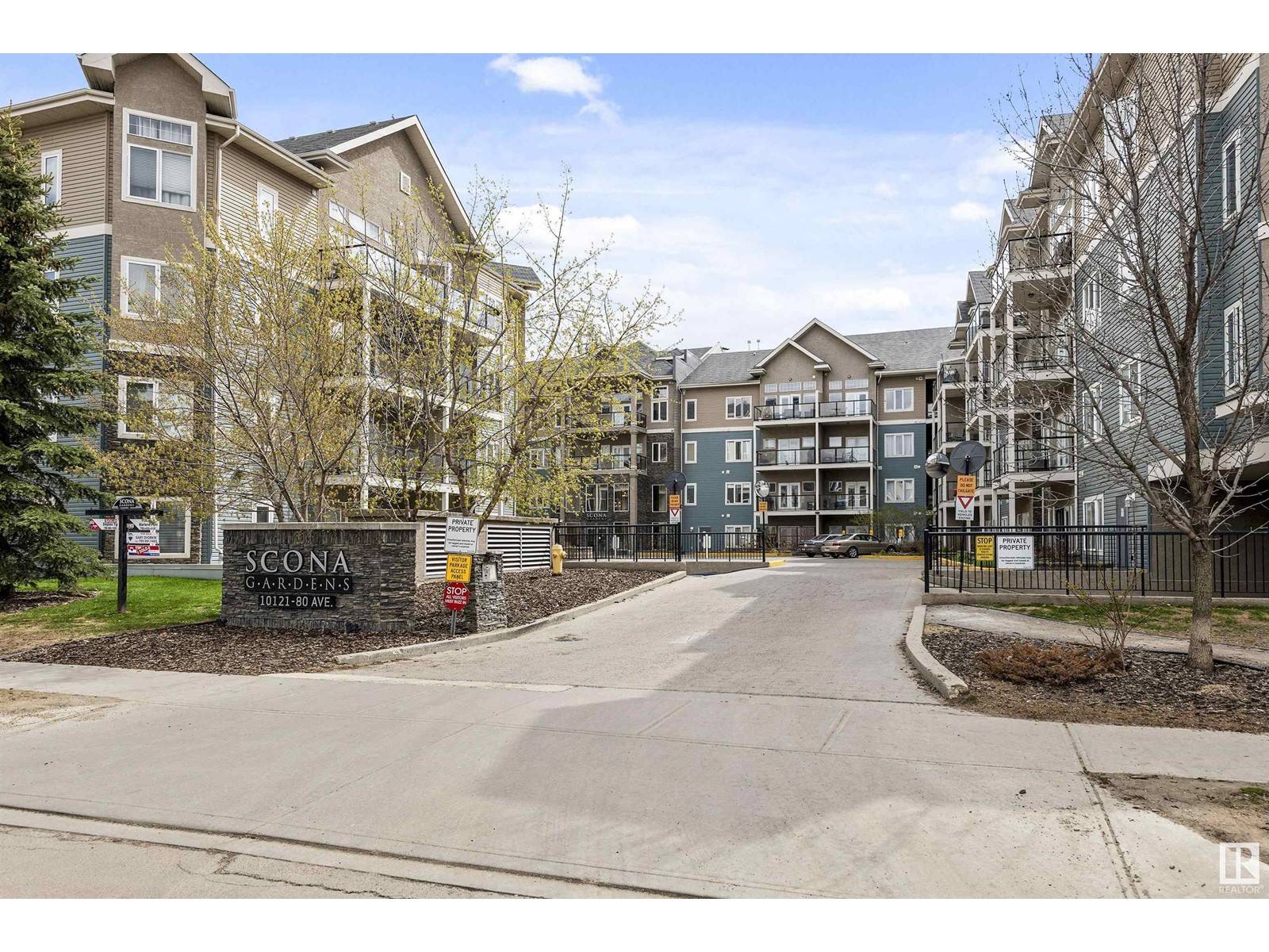 Edmonton, AB T6E0B9,#128 10121 80 AV NW