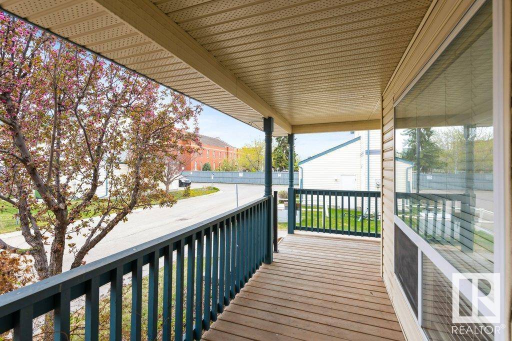 Edmonton, AB T5H4M7,#12 10909 106 ST NW