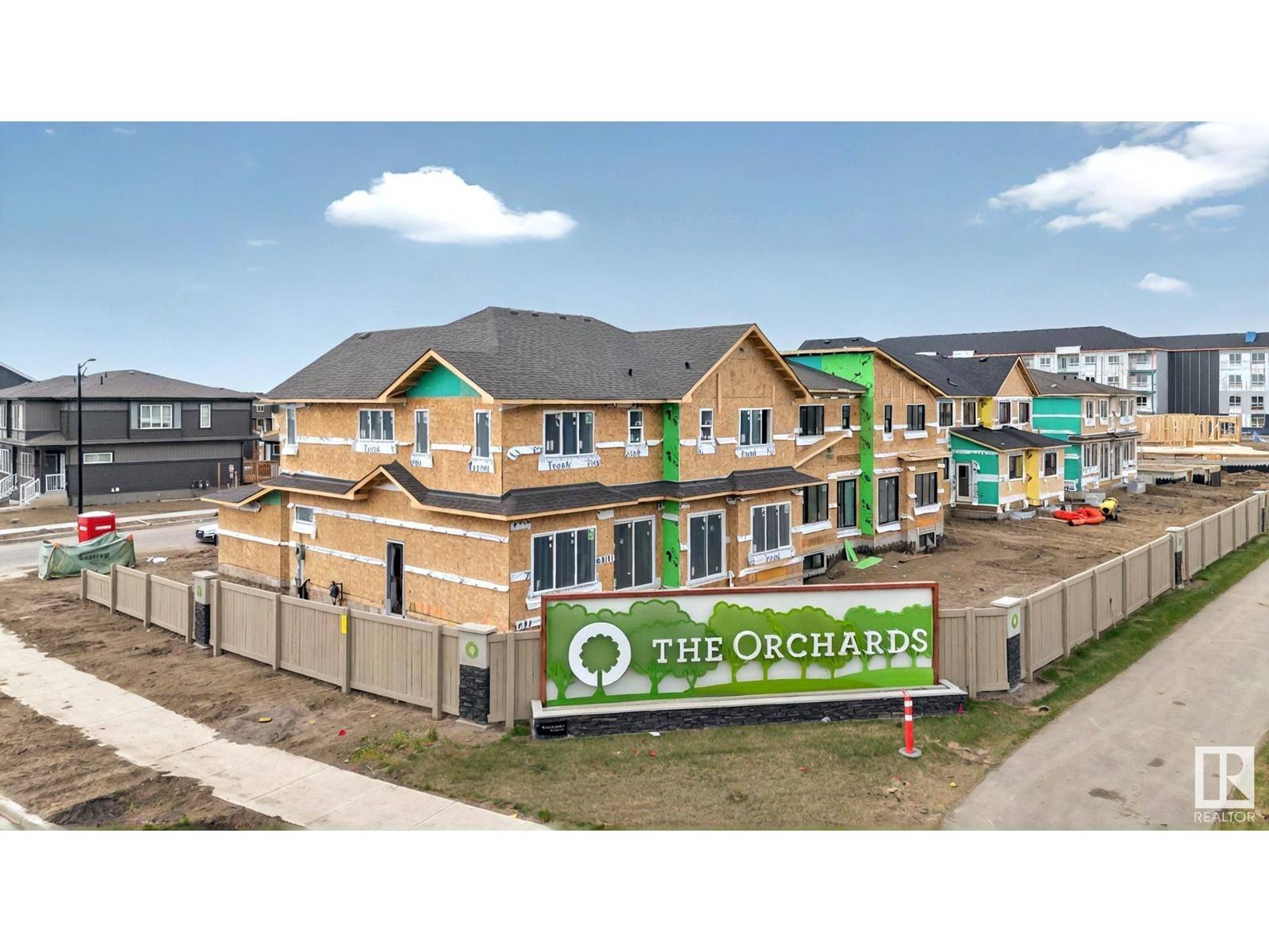 Edmonton, AB T6X3J4,803 Rowan CL SW