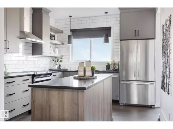 Edmonton, AB T6M3H1,21120 25 Ave NW