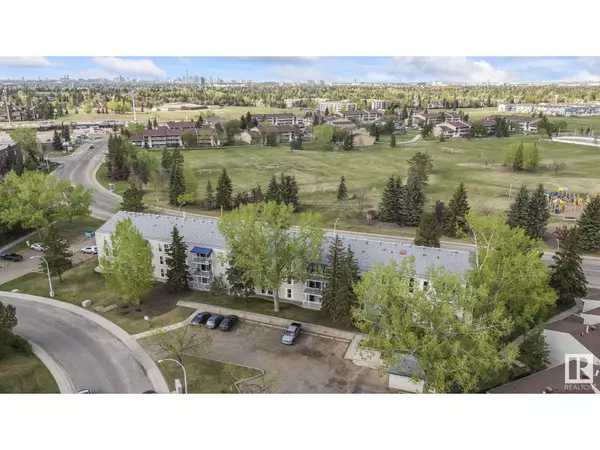Edmonton, AB T6J3Z7,#204 2545 116 ST NW