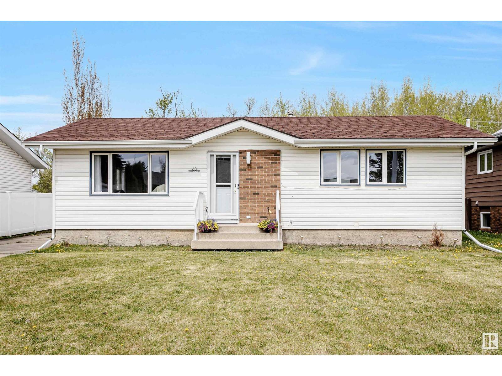 63 UMBACH RD, Stony Plain, AB T7Z1G1