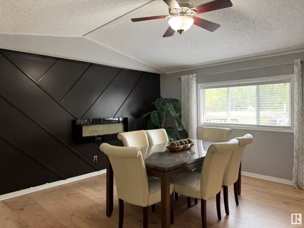 Athabasca Town, AB T0G0R0,653022 Range Road 224