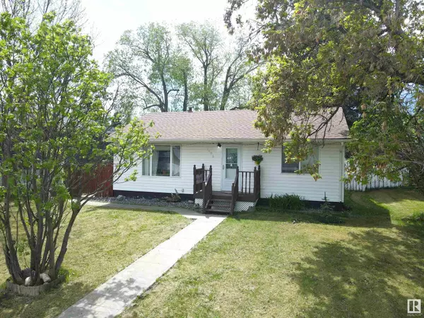 5096 45 ST, Drayton Valley, AB T7A1C2
