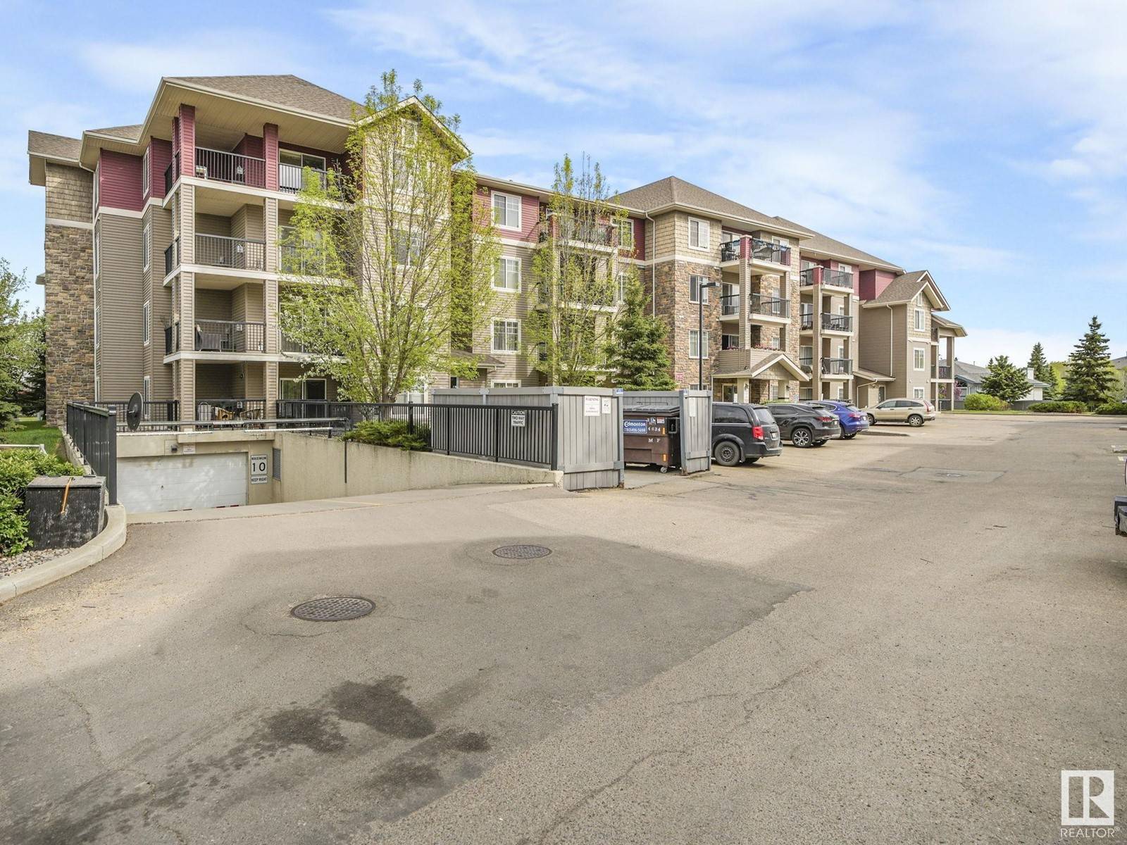 Edmonton, AB T5T0W7,#302 17407 99 AV NW