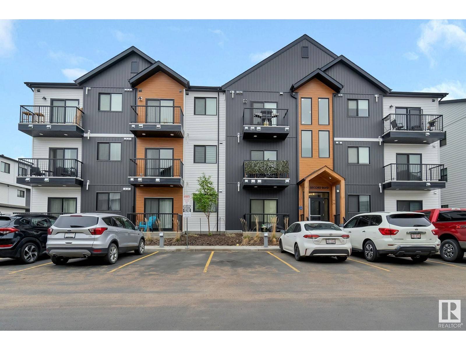 #306 856 SECORD BV NW, Edmonton, AB T5T5X7