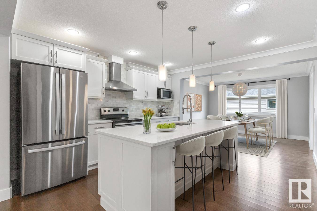 Edmonton, AB T6G2V7,9618 96 ST NW