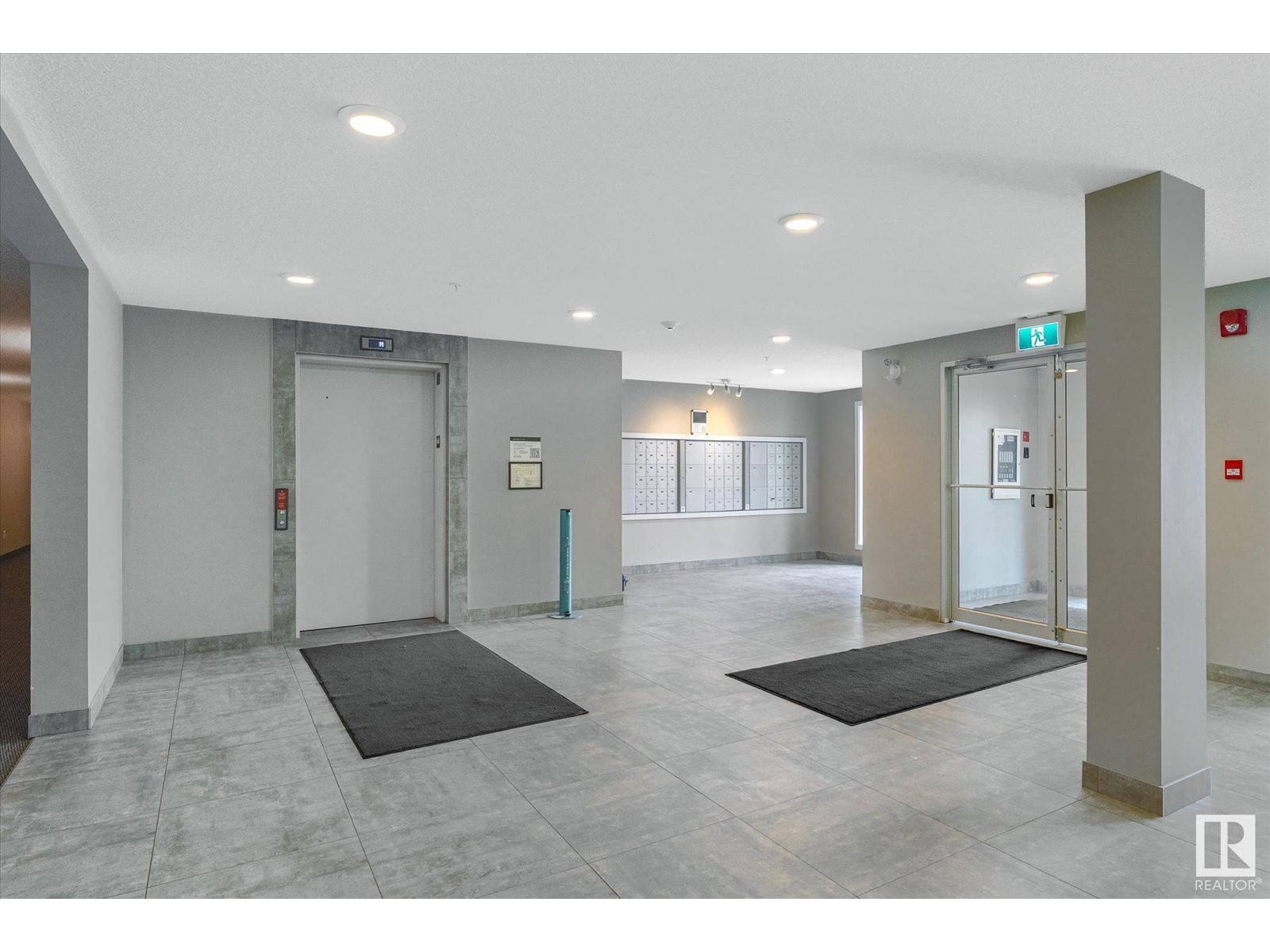 Edmonton, AB T6X2K4,#405 5404 7 AV SW