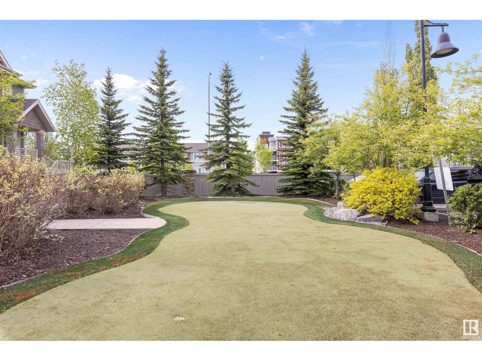 Edmonton, AB T6W0J7,#404 1619 JAMES MOWATT TR SW