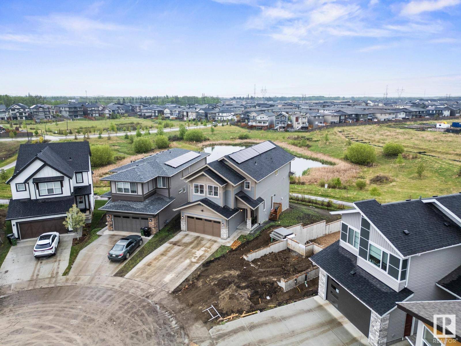 Edmonton, AB T6M1N8,20309 25A AV NW