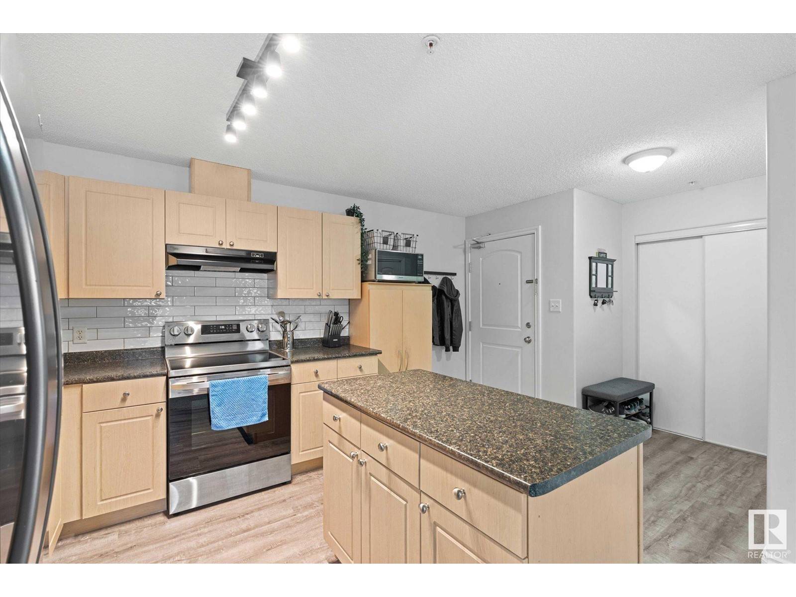 Fort Saskatchewan, AB T8L4R8,#125 70 WOODSMERE