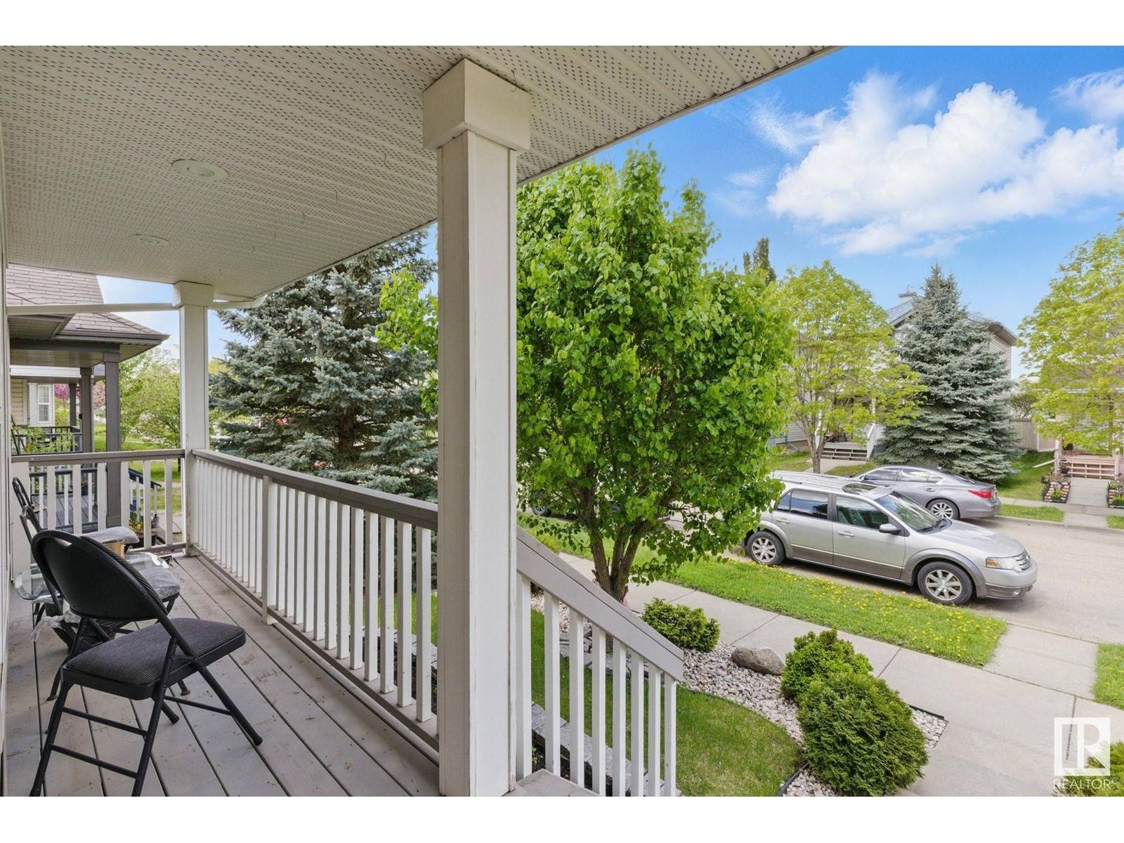 Edmonton, AB T5T6V4,21327 89 AV NW
