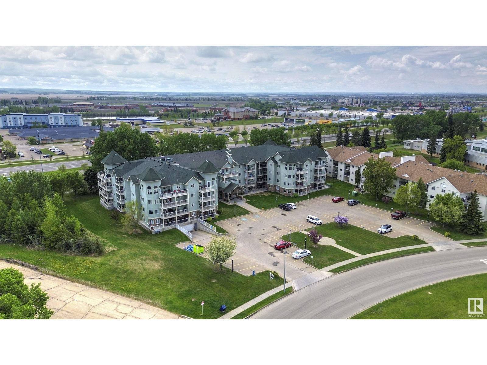 Fort Saskatchewan, AB T8L1N5,#305 9995 93 AV