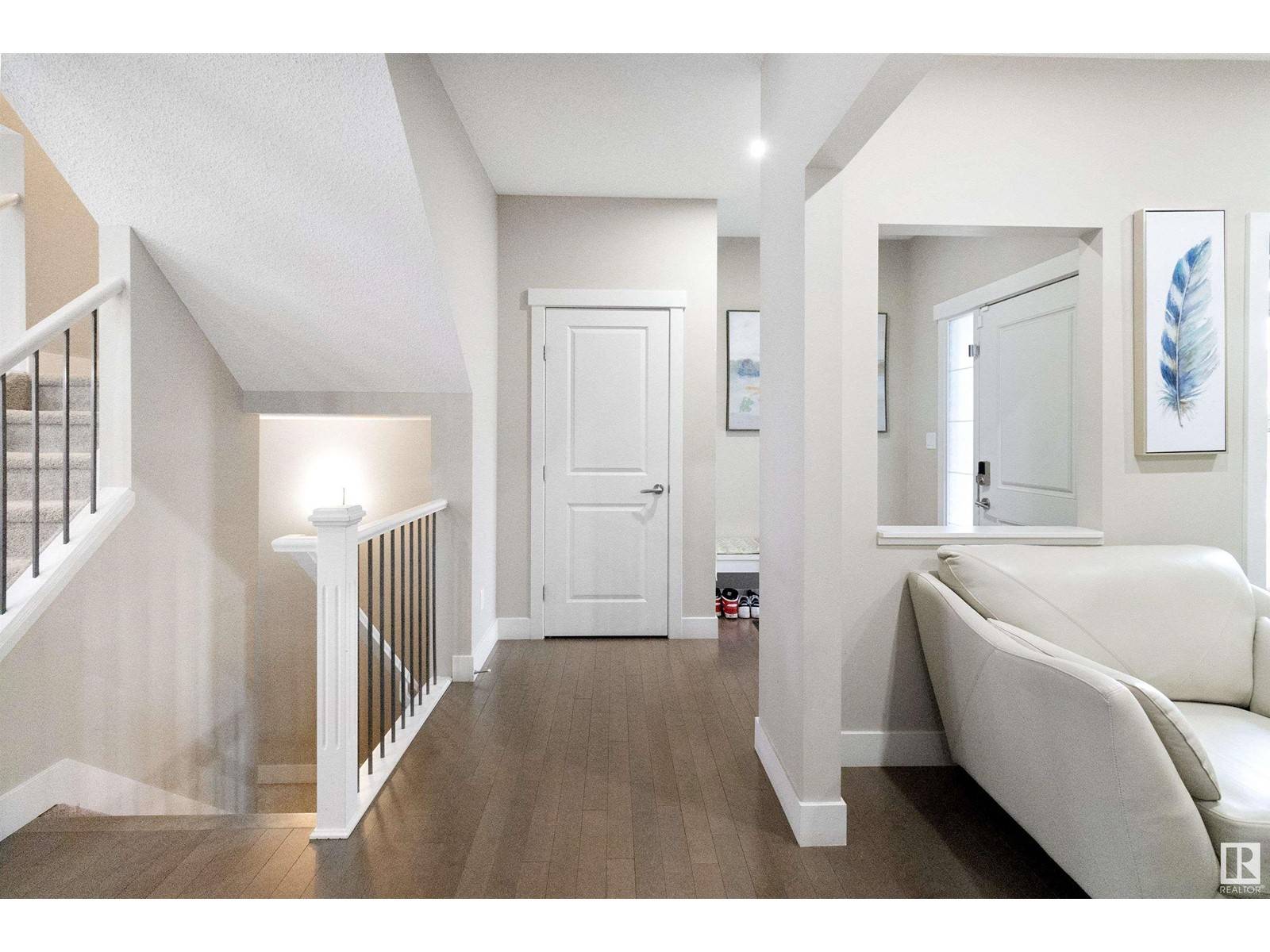 Sherwood Park, AB T8H0X7,1039 ALLENDALE CR
