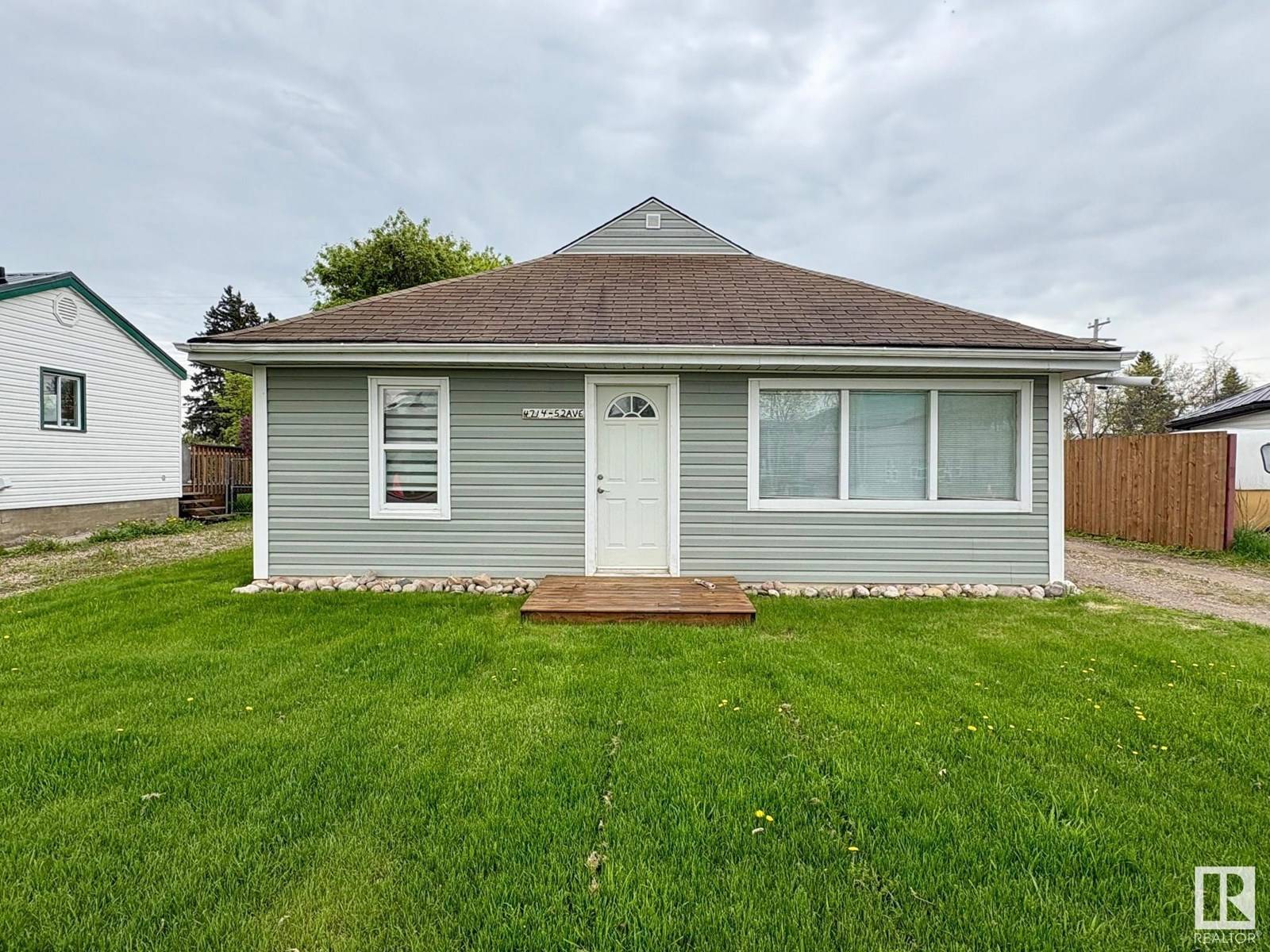 Bonnyville Town, AB T9N2H7,4714 52 AV