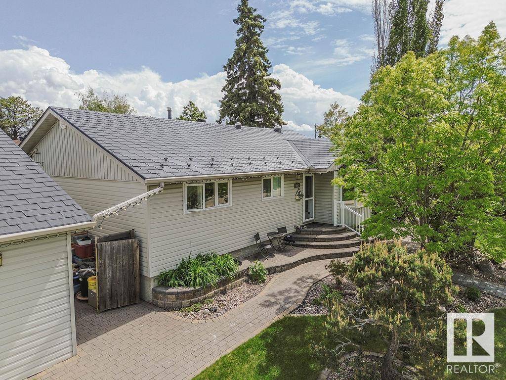 Edmonton, AB T6B1H4,9503 54 ST NW