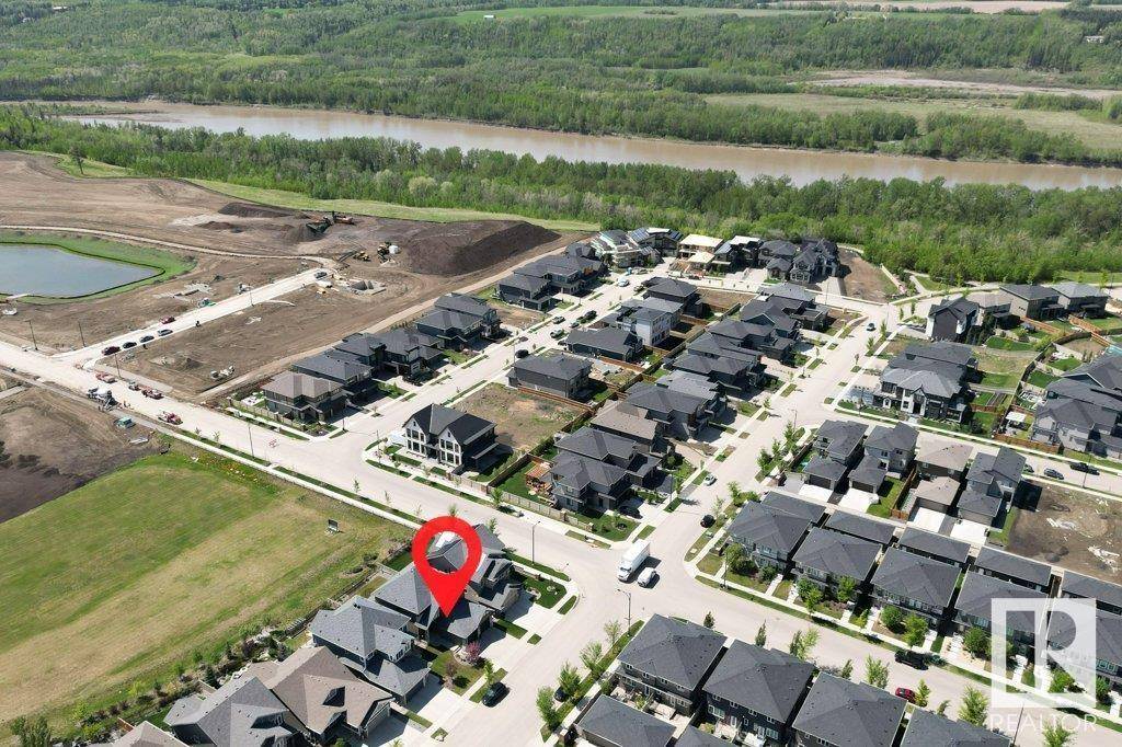 Edmonton, AB T6W0S5,3532 KESWICK BV SW
