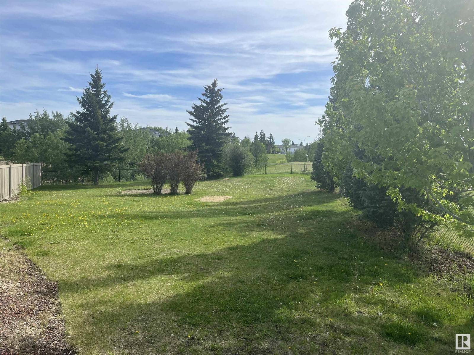 Edmonton, AB T6T1X7,3339 32 AV NW