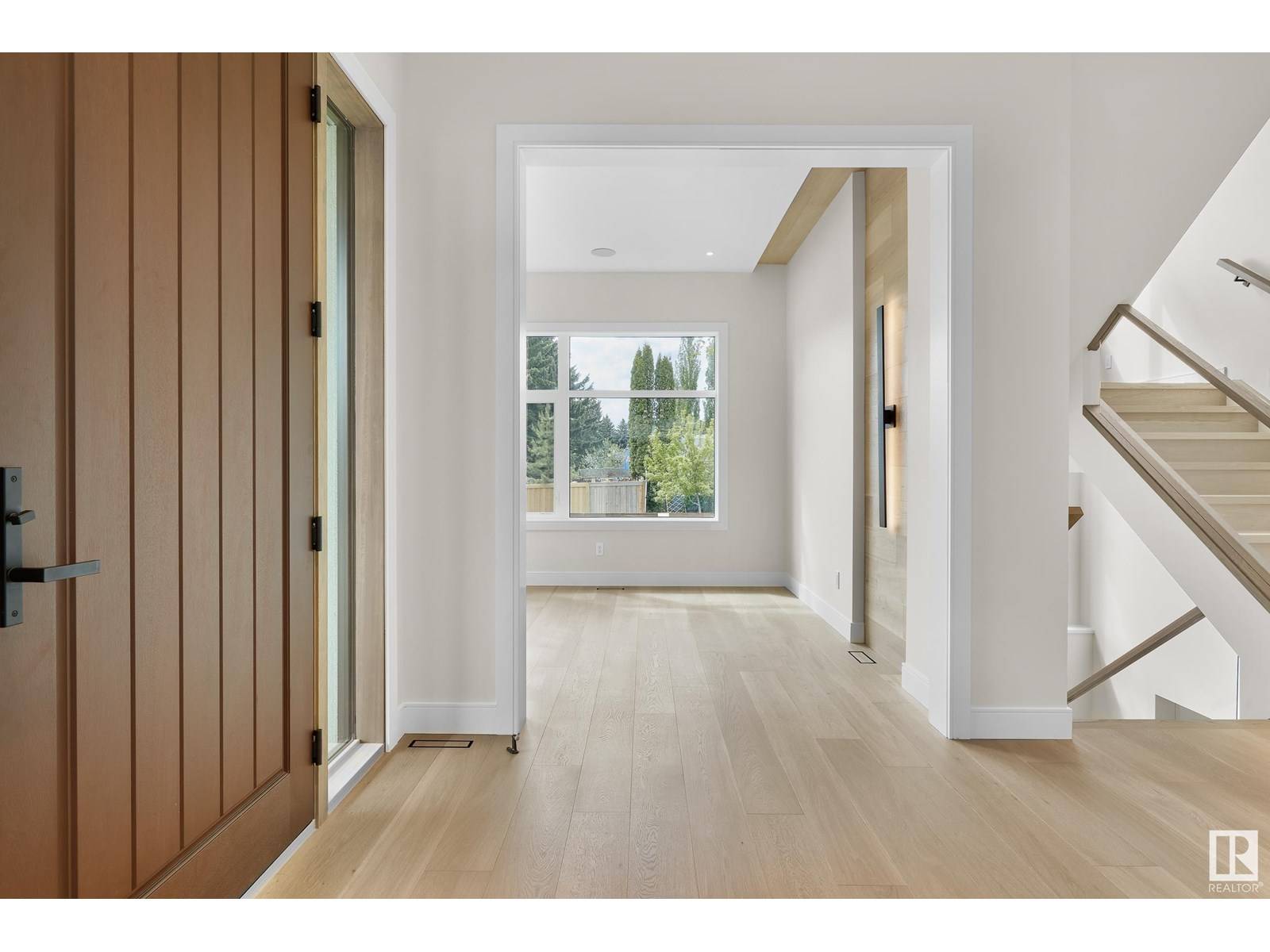 Edmonton, AB T5N2Z4,9704 146 ST NW