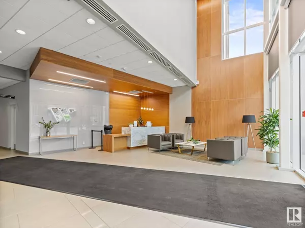 Edmonton, AB T5N1L5,#605 14105 WEST BLOCK DR NW