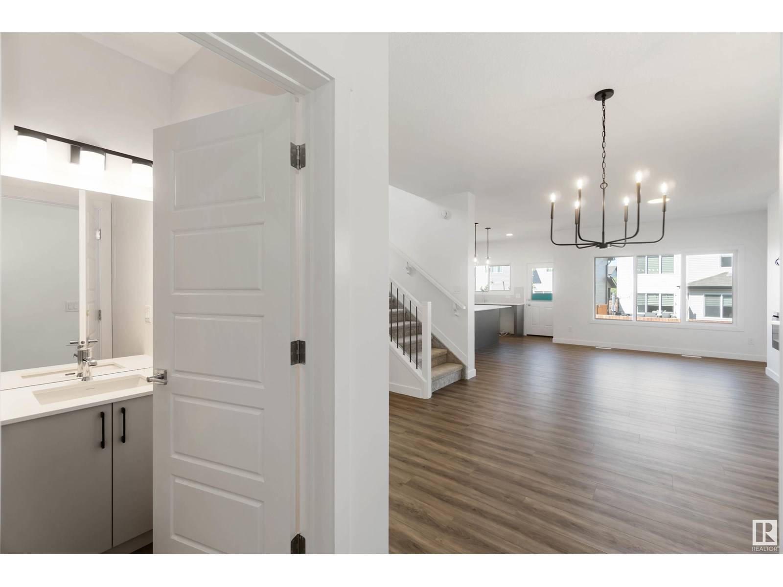 Fort Saskatchewan, AB T8L0Z9,6 SERENO LN