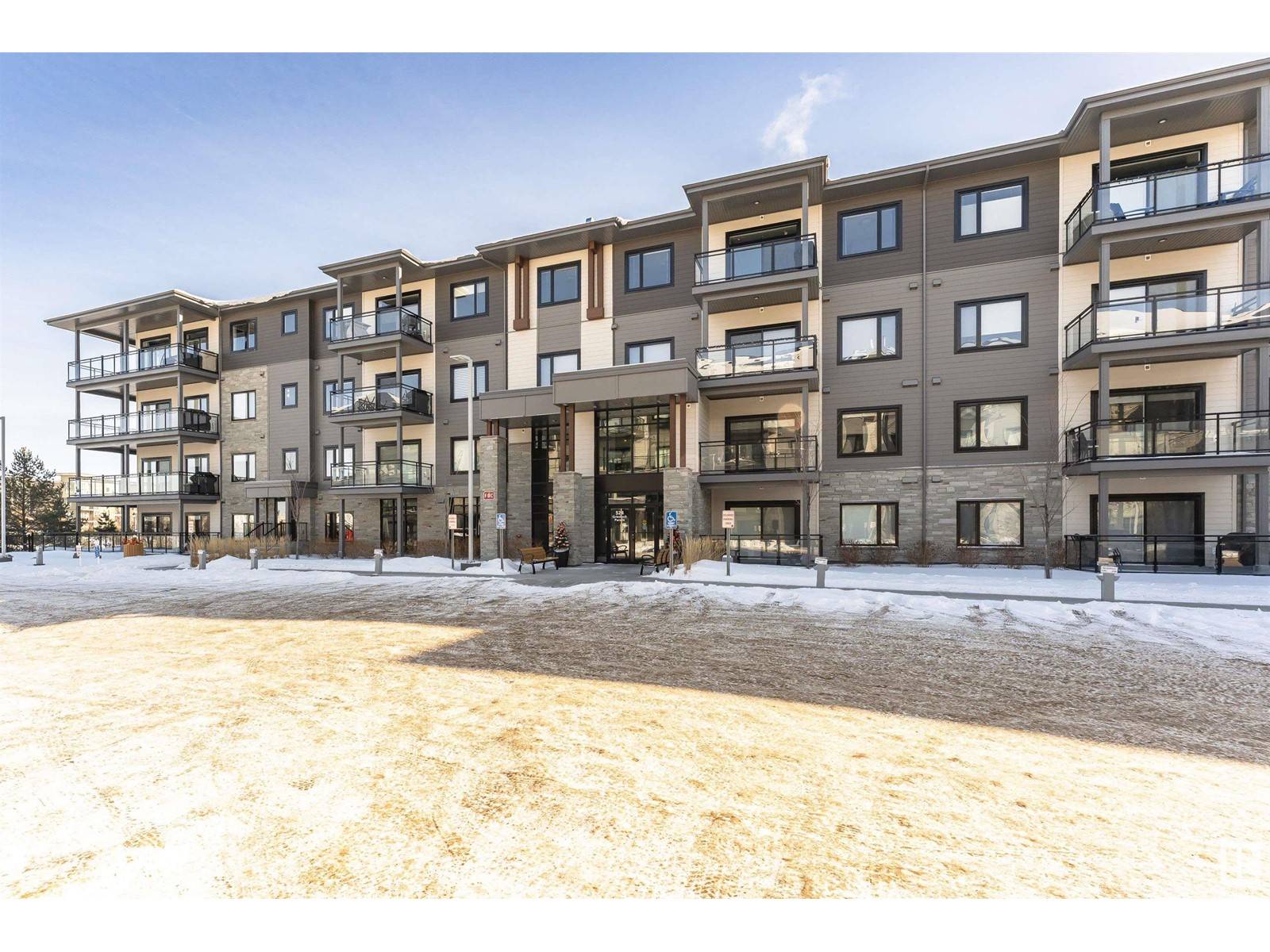 Edmonton, AB T5E6X2,#427 524 GRIESBACH PR NW