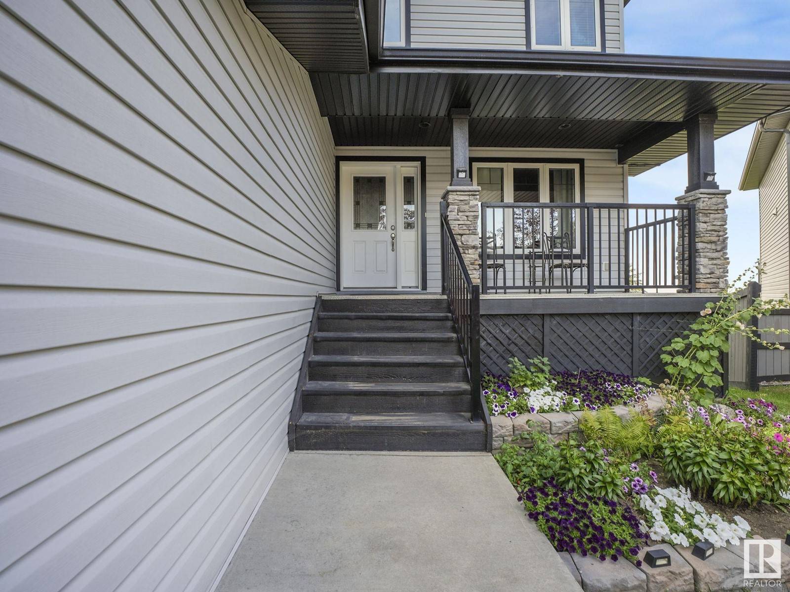 Leduc, AB T9E0M2,339 Bridgeport Place