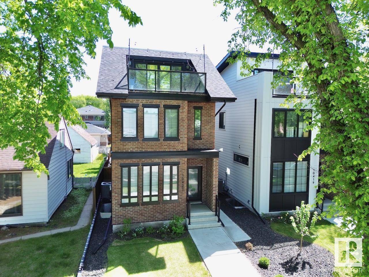Edmonton, AB T5N2E7,10421 136 ST NW