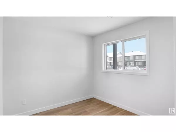 Spruce Grove, AB T7X0Y6,108 COPPERHAVEN DR
