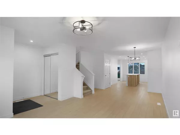 Edmonton, AB T6W4J9,1212 Keswick DR SW