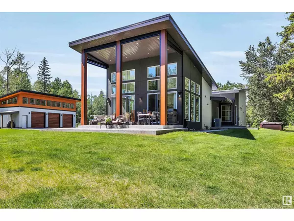 19 27019 Twp Rd 514, Rural Parkland County, AB T7Y1G6