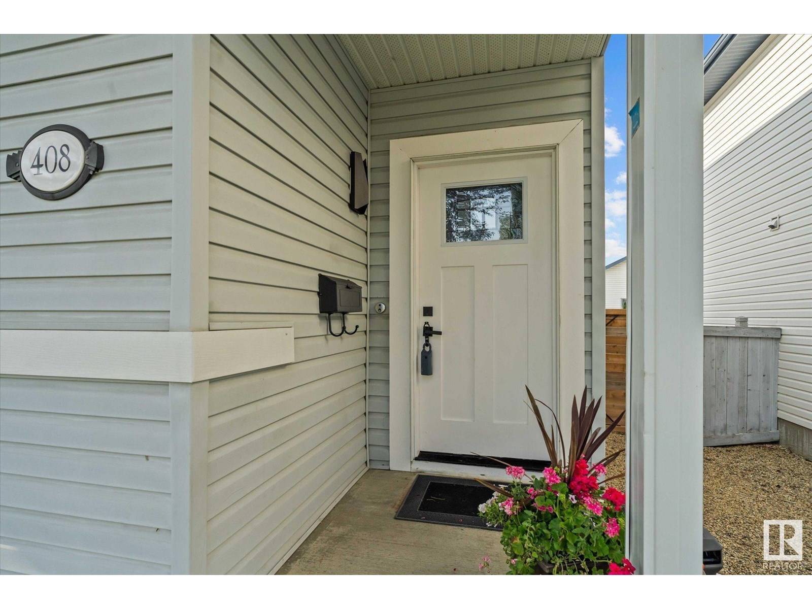 Edmonton, AB T5T6W8,408 GIBB WD NW