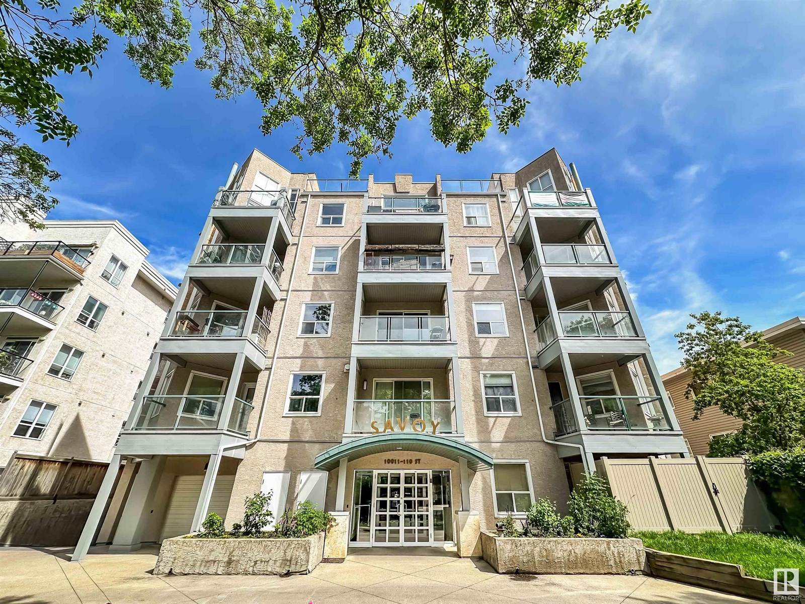 Edmonton, AB T5K2X1,#402 10011 110 ST NW