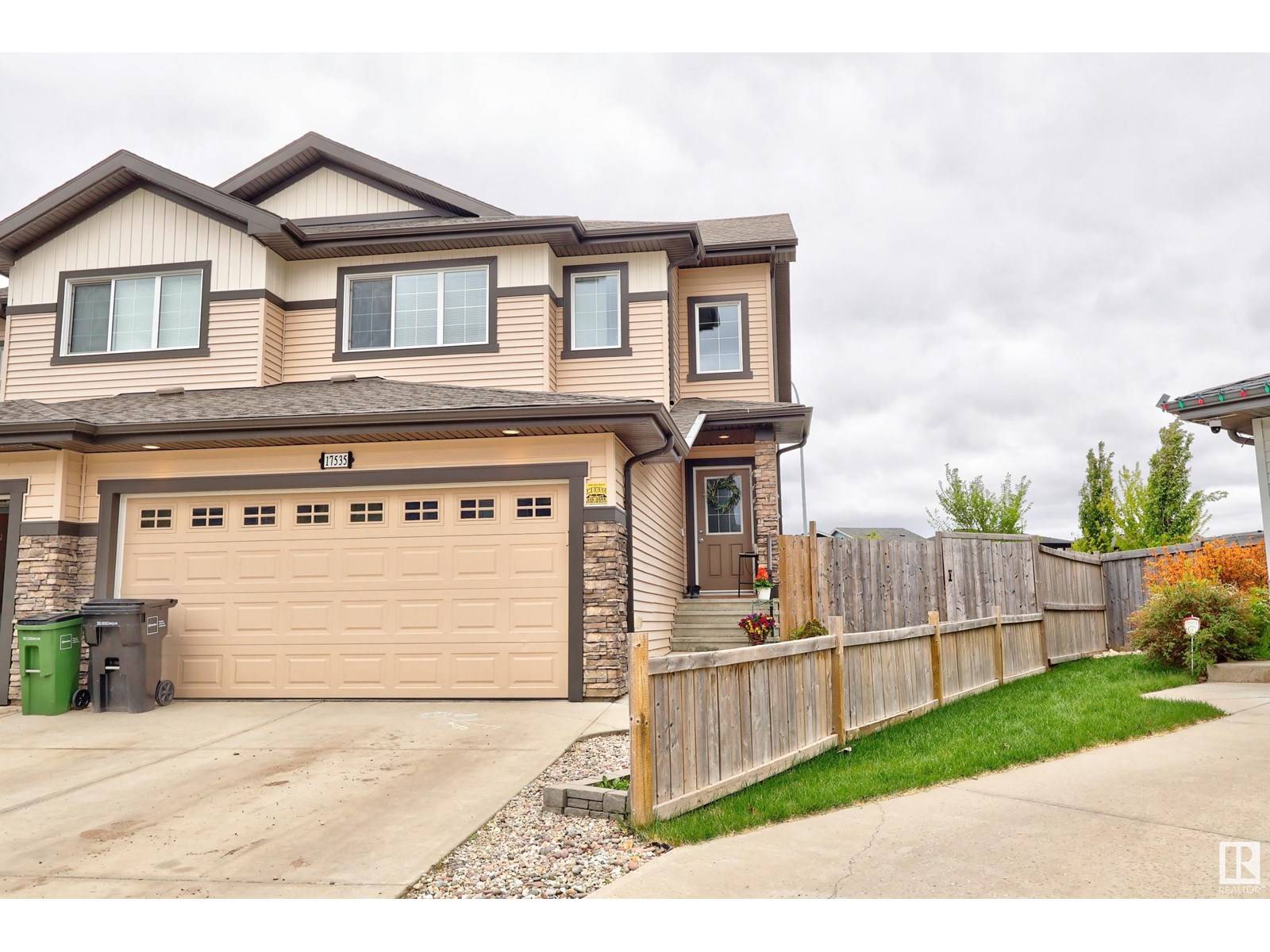 Edmonton, AB T6W2J8,17535 13 AV SW
