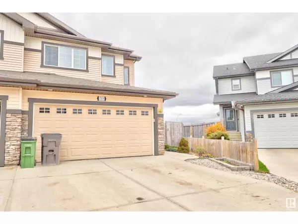 Edmonton, AB T6W2J8,17535 13 AV SW