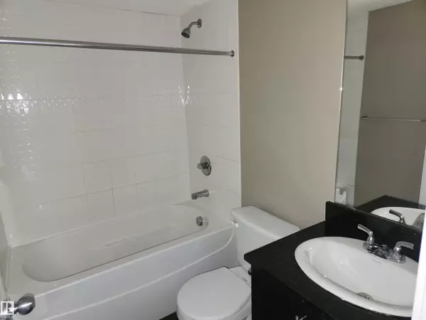 Edmonton, AB T6W3L5,#309 5370 CHAPPELLE RD SW