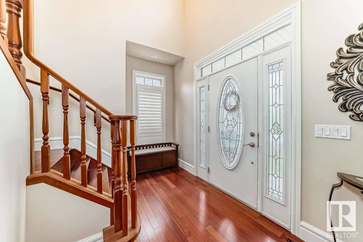 Sherwood Park, AB T8H0K3,5420 SUNVIEW BA