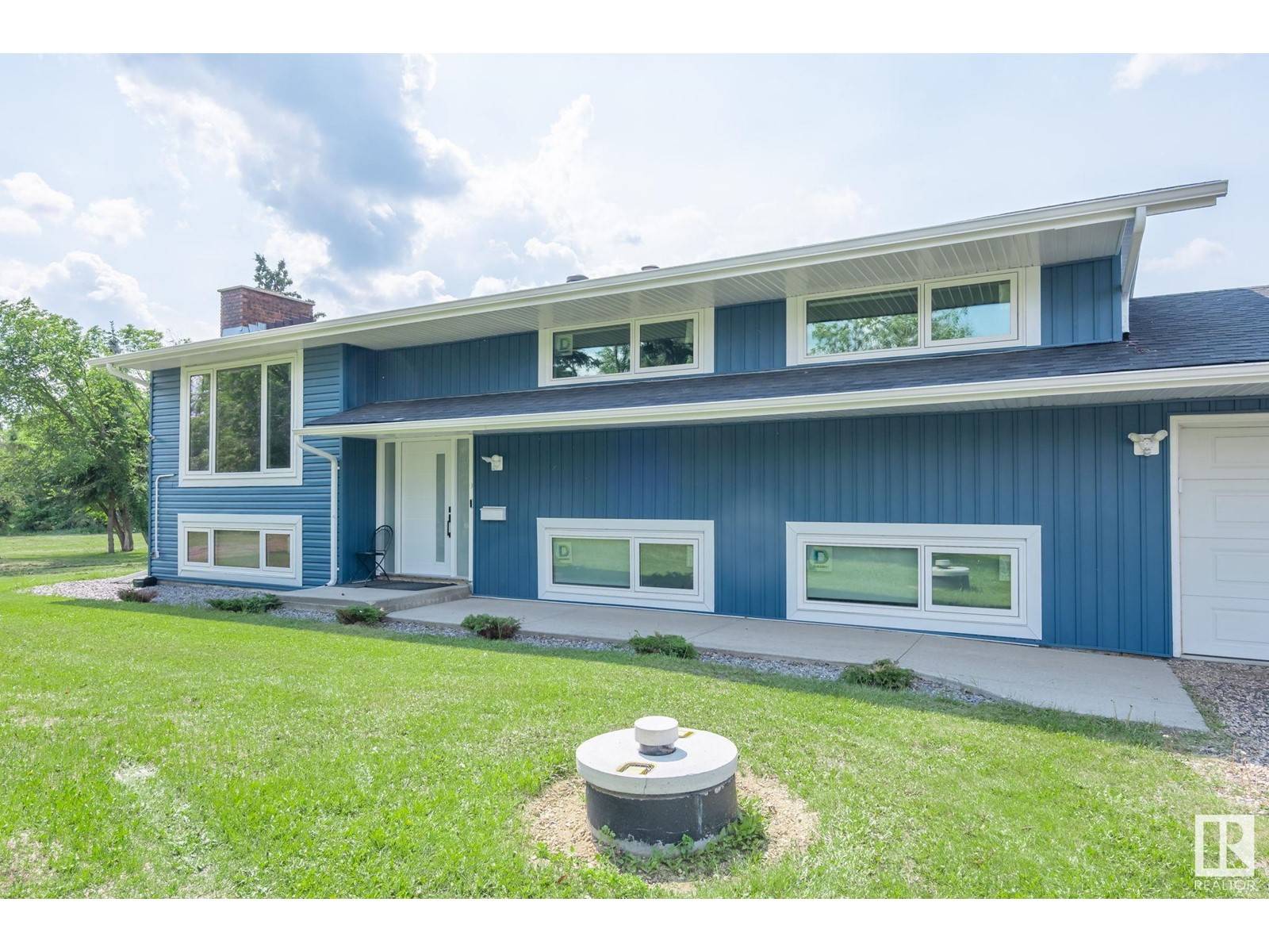 Rural Strathcona County, AB T8B1G8,#253 22550 TWP RD 522
