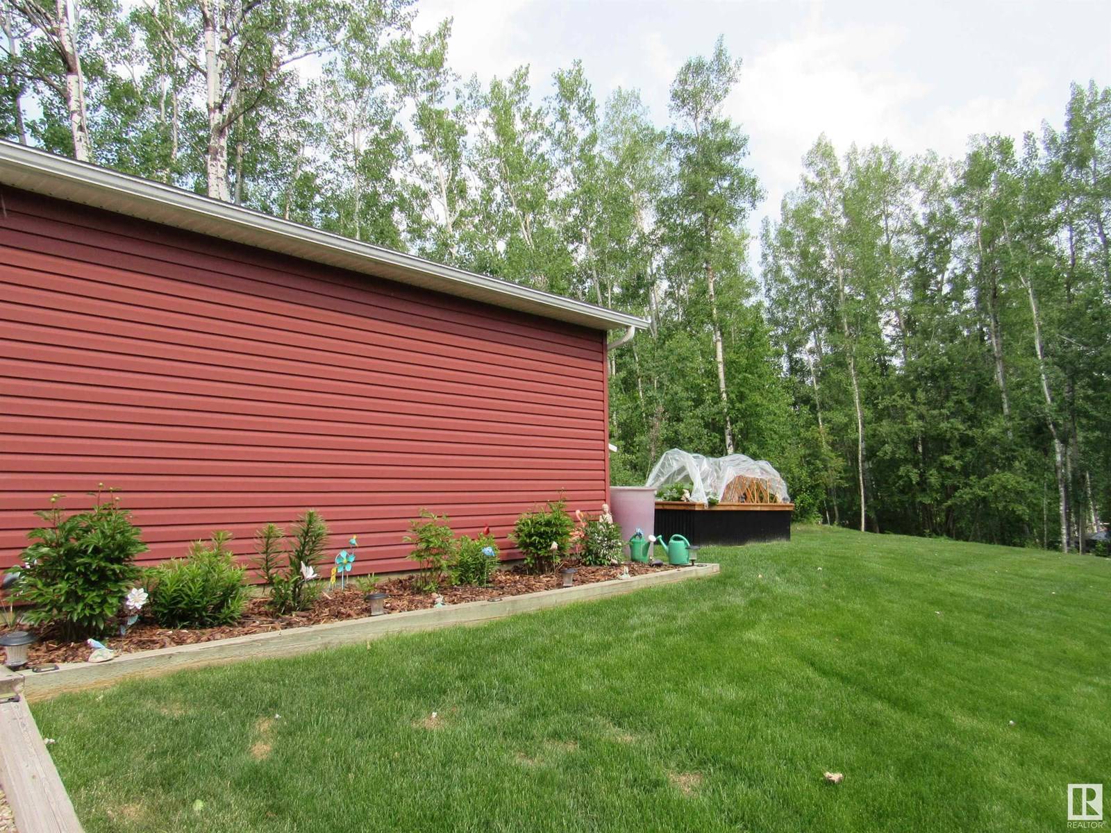Rural Lac Ste. Anne County, AB T0E1A0,#6 Horseshoe Crescent
