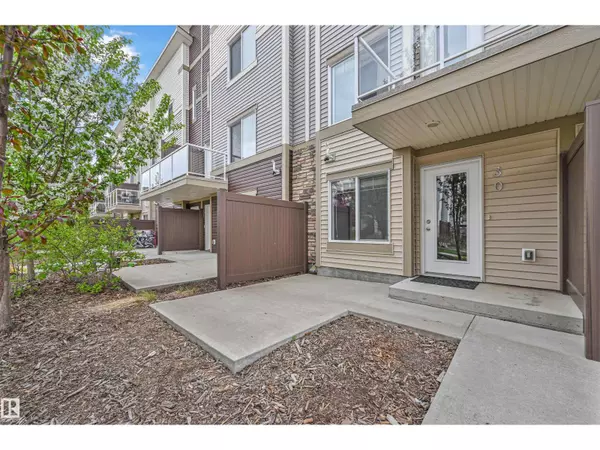 Edmonton, AB T6T1A6,#30 804 WELSH DR SW