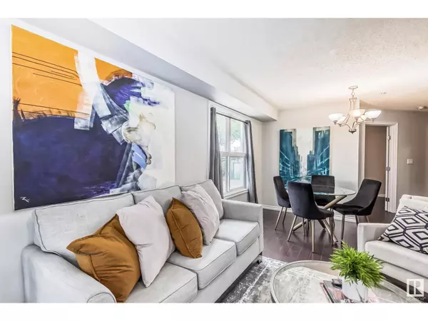 Edmonton, AB T5H0B8,#115 10118 106 AV NW