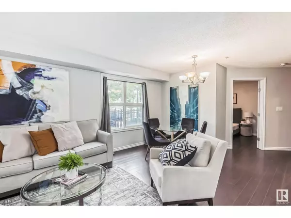 Edmonton, AB T5H0B8,#115 10118 106 AV NW