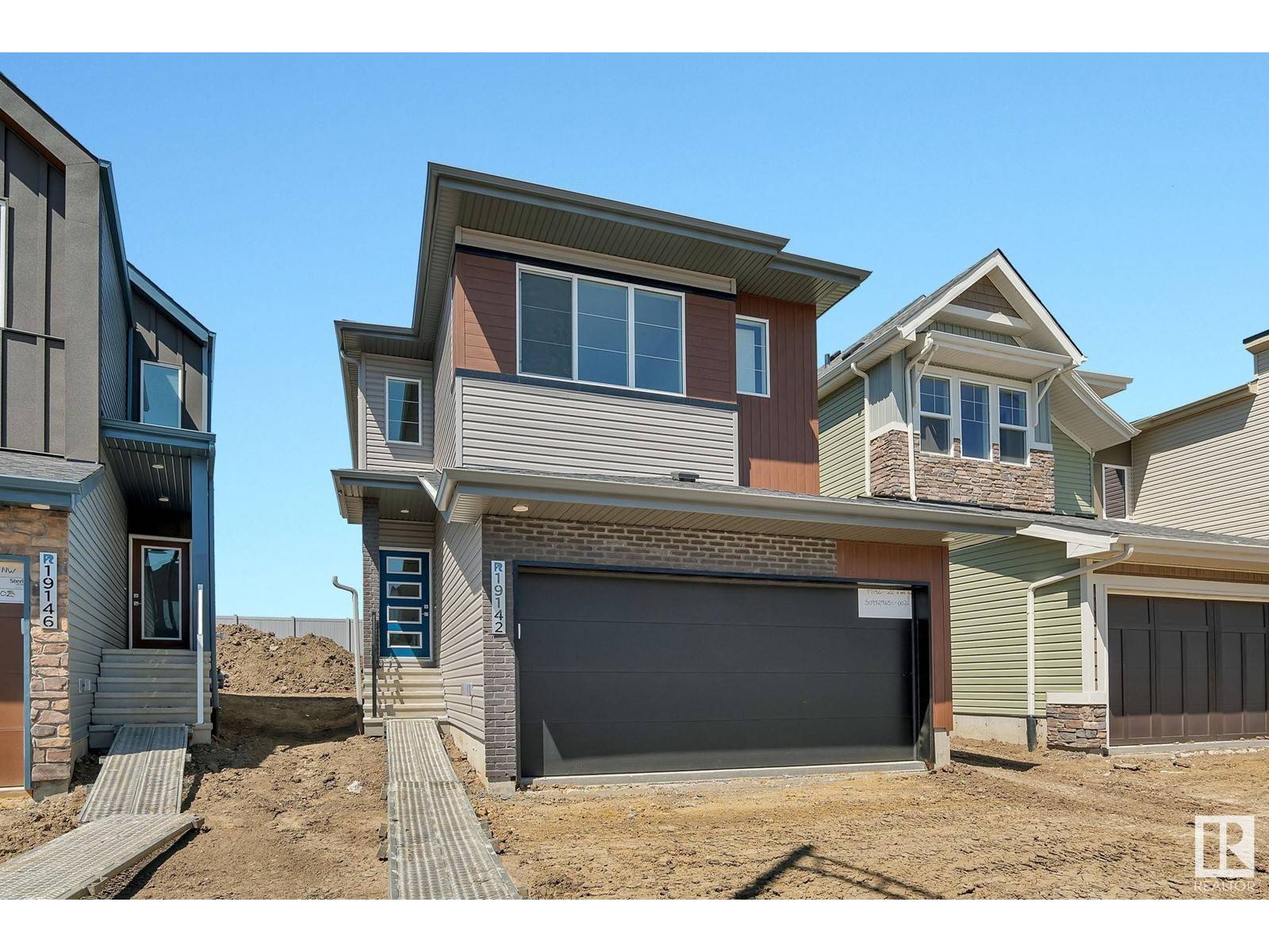 19142 22A AV NW, Edmonton, AB T6M1R2