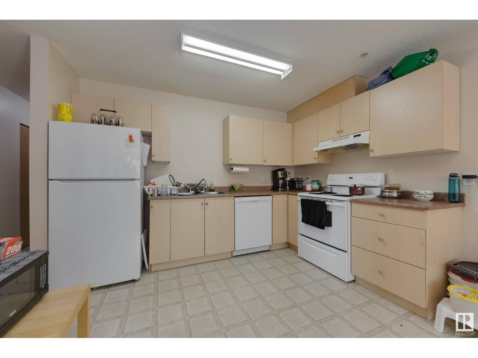 Spruce Grove, AB T7X0A1,#210B 260 SPRUCE RIDGE RD