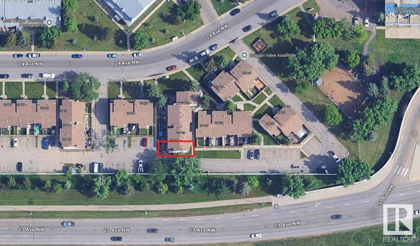 Edmonton, AB T6J4S2,10427 24 AV NW