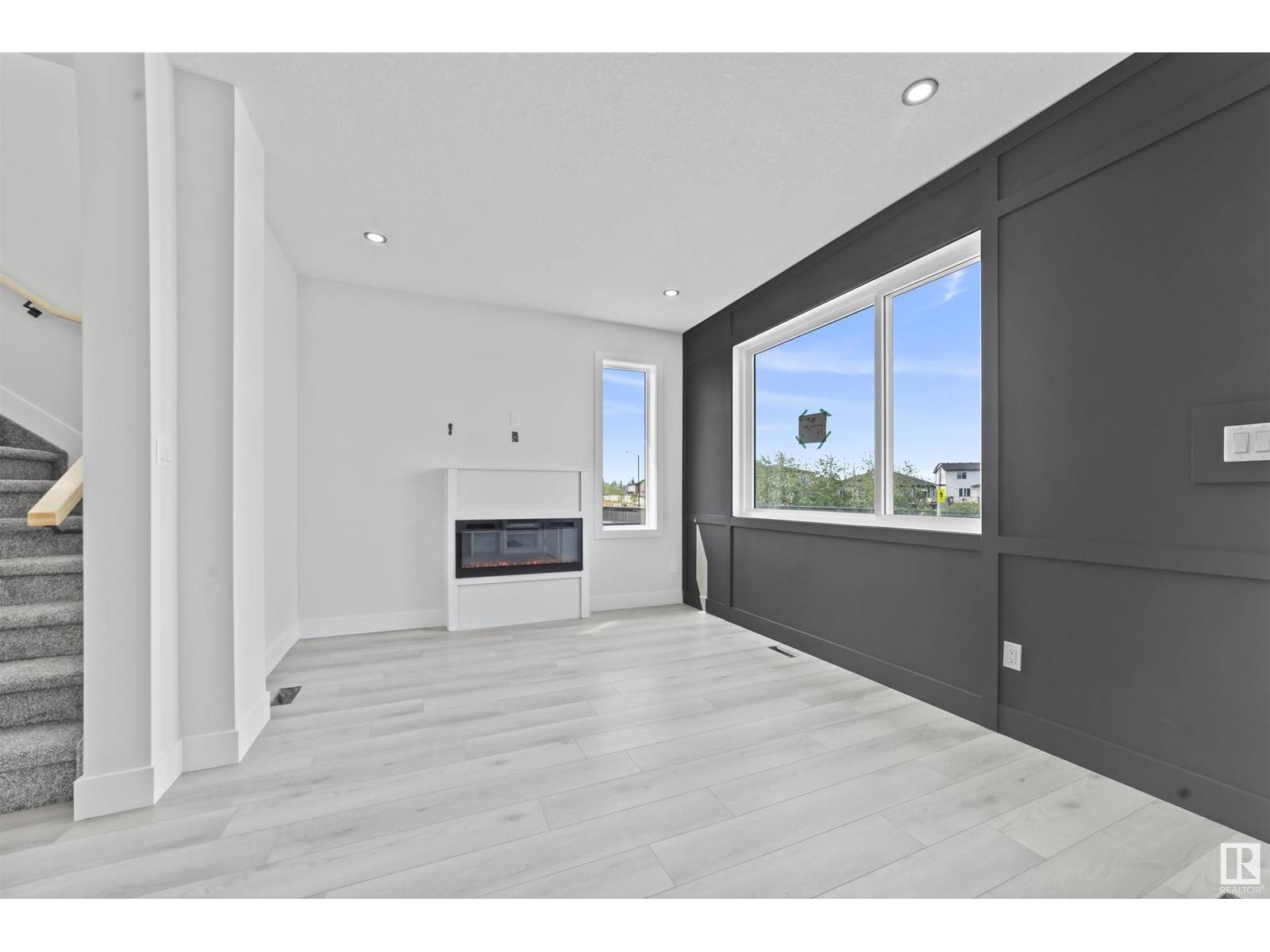 Leduc, AB T9E1S8,201 Deer Valley DR
