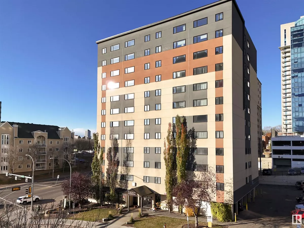Edmonton, AB T5K1A4,#409 9710 105 ST NW